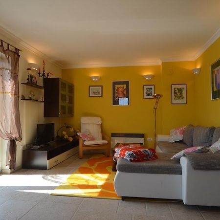 Apartment Kare Rovinj Bagian luar foto
